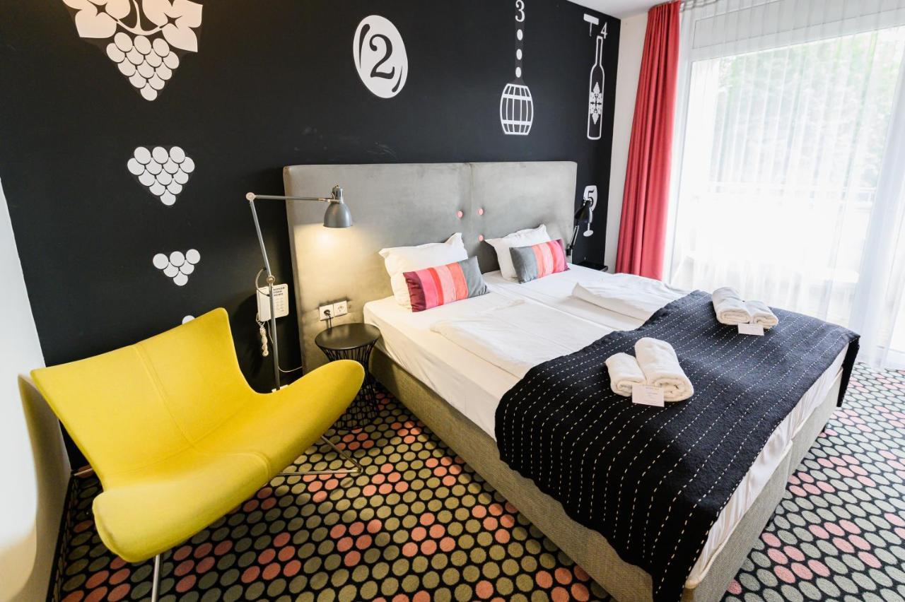 Hotel Bonvino Badacsony บาดัคชอยโตมาย ภายนอก รูปภาพ