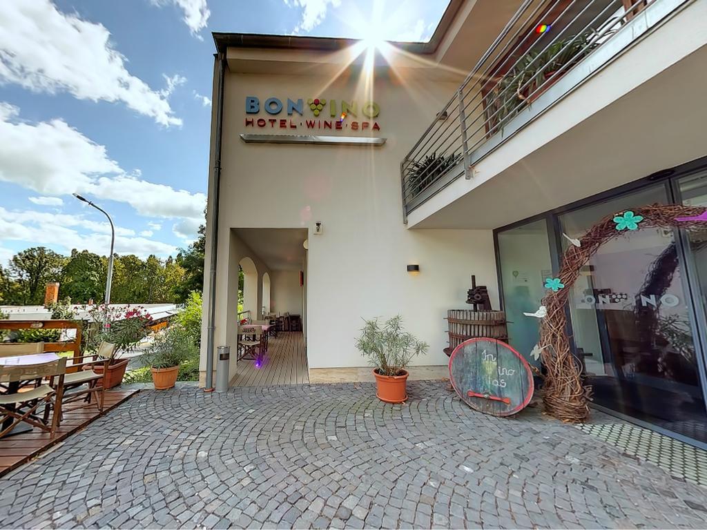 Hotel Bonvino Badacsony บาดัคชอยโตมาย ภายนอก รูปภาพ