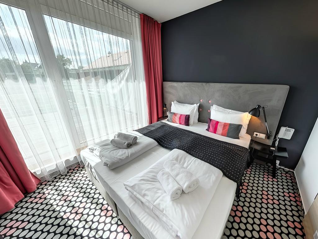 Hotel Bonvino Badacsony บาดัคชอยโตมาย ห้อง รูปภาพ
